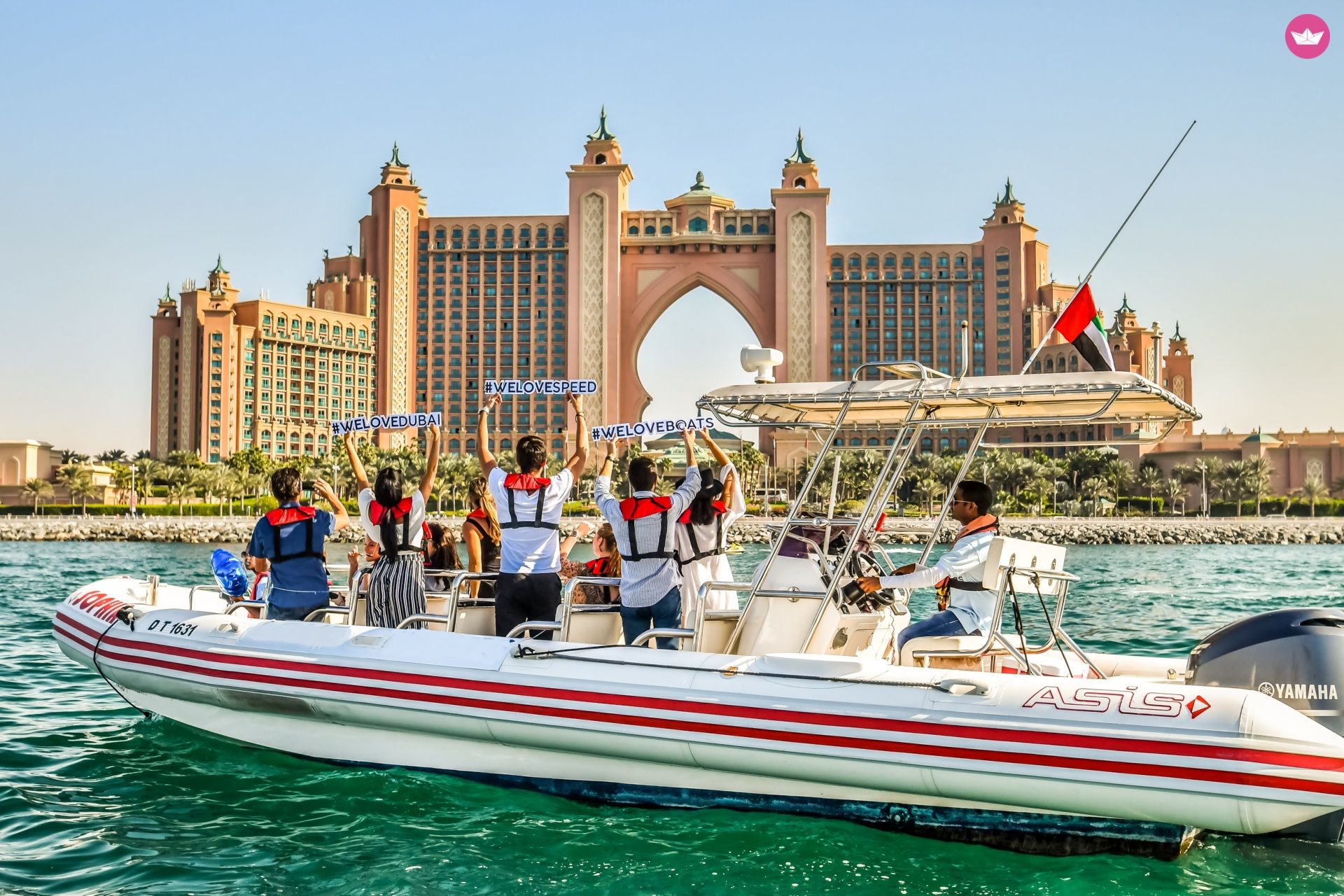 Boat Tours 90 Minutes Dubai